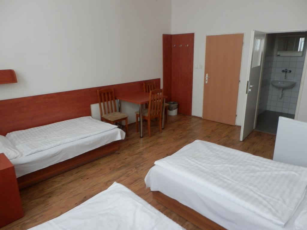 Ubytovna Moravan Brno Bilik gambar